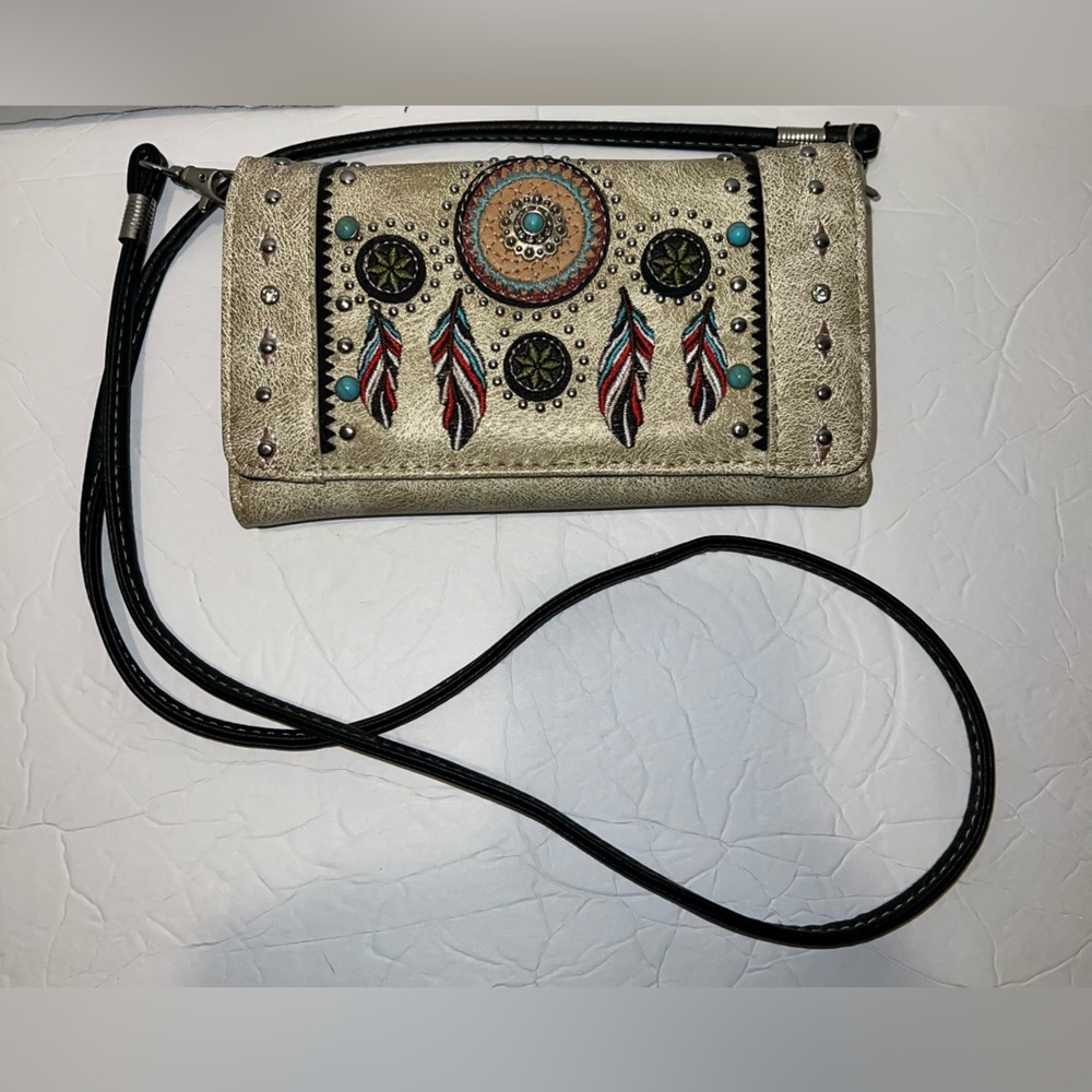 American Bling Dreamcatcher Western Crossbody Wallet